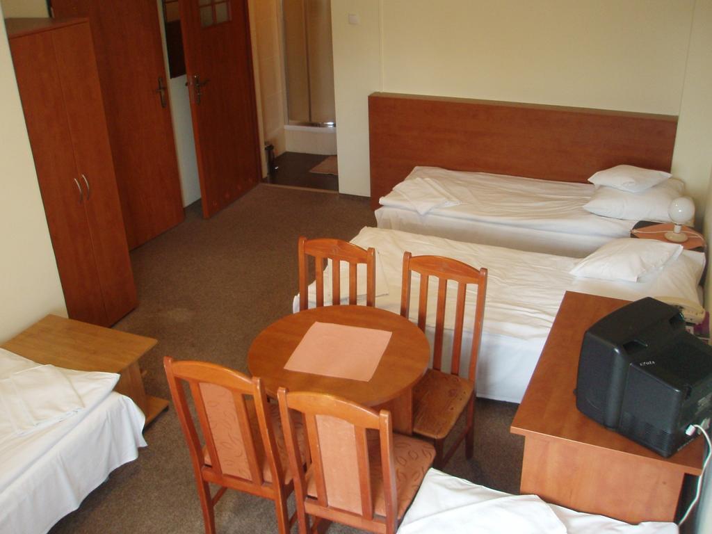 Hotel BOSiR Białystok Zimmer foto